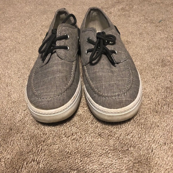 Boy size 4 gray loafers - Picture 2 of 3
